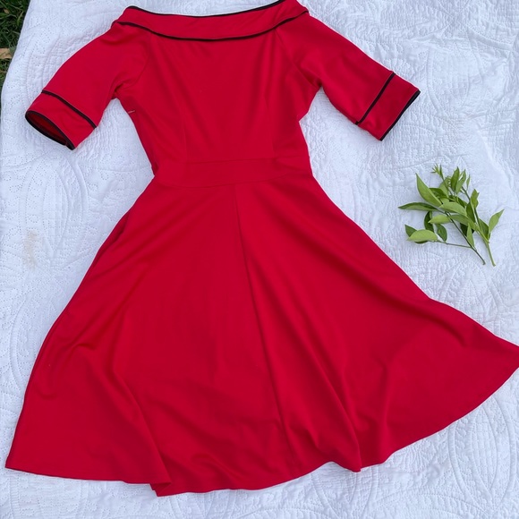 Beautiful Red Dress for Anything! - Picture 5 of 6